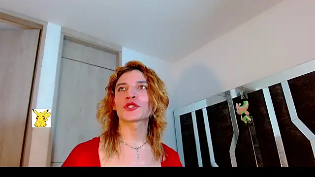 Snapshot of honey_skin chatting on February 17, 4:42 am honey skin online show from February 17, 4:42 am