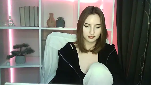 Snapshot of X_Alisa chatting on February 20, 7:30 pm X Alisa online show from February 20, 7:30 pm