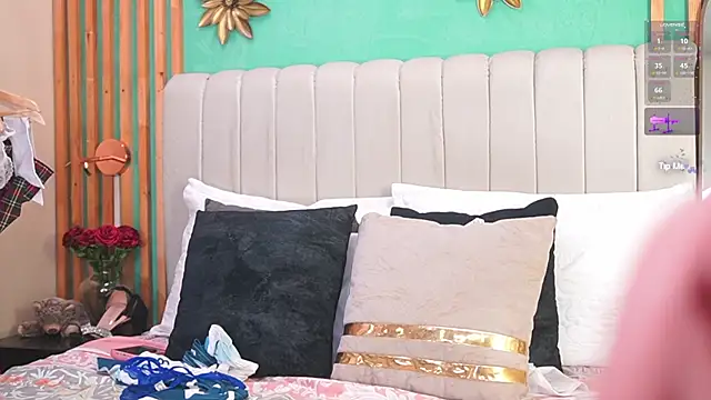 katlyn martins online show from December 20, 6:59 pm