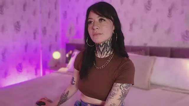 Scolw online show from September 18, 8:11 pm