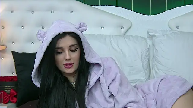 SophiaVilner online show from December 30, 1:26 am