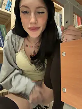 Snapshot of Melissa_crazy chatting on April 29, 5:30 pm Melissa crazy online show from April 29, 5:30 pm