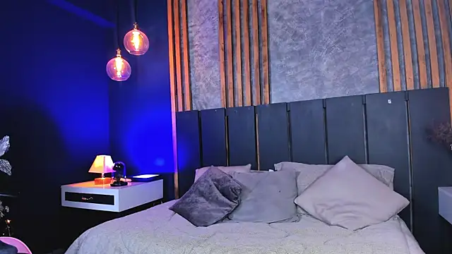 Snapshot of Mayli-x chatting on December 15, 8:30 am Mayli-x online show from December 15, 8:30 am