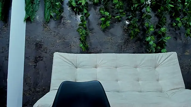 alice greco online show from December 3, 9:13 pm