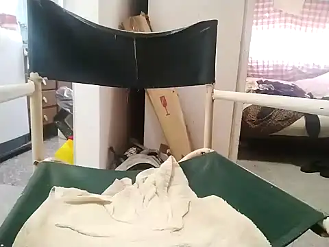 Snapshot of tinchomdq1 chatting on December 20, 1:54 pm tinchomdq1 online show from December 20, 1:54 pm