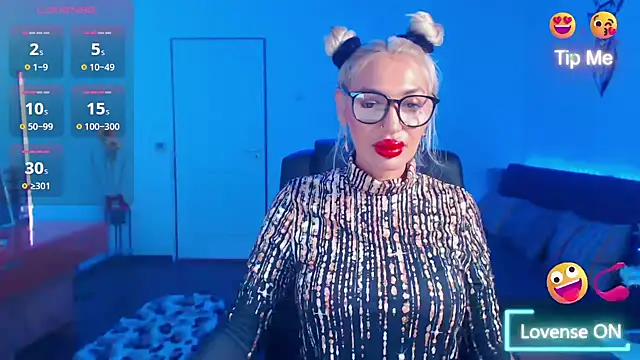 beauty chl0e online show from December 17, 7:31 pm