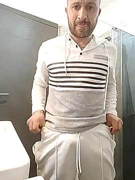 gilera250s online show from April 11, 1:59 pm