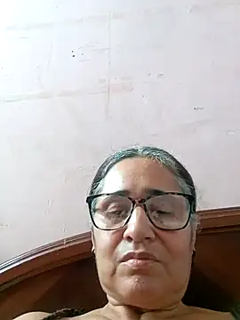 Snapshot of _candi chatting on February 11, 8:10 pm candi online show from February 11, 8:10 pm