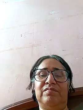 Snapshot of _candi chatting on February 17, 7:31 pm candi online show from February 17, 7:31 pm