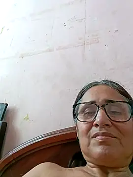 Snapshot of _candi chatting on February 19, 8:31 pm candi online show from February 19, 8:31 pm