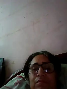 Snapshot of _candi chatting on February 20, 10:59 am candi online show from February 20, 10:59 am