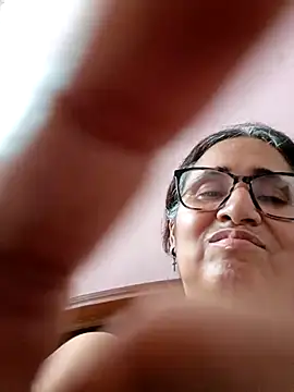 Snapshot of _candi chatting on February 23, 6:56 pm candi online show from February 23, 6:56 pm