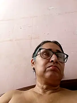 Snapshot of _candi chatting on February 26, 7:16 pm candi online show from February 26, 7:16 pm