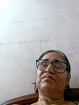 Snapshot of _candi chatting on March 7, 6:33 pm candi online show from March 7, 6:33 pm