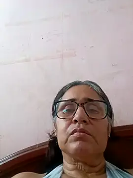 Snapshot of _candi chatting on March 8, 9:29 pm candi online show from March 8, 9:29 pm