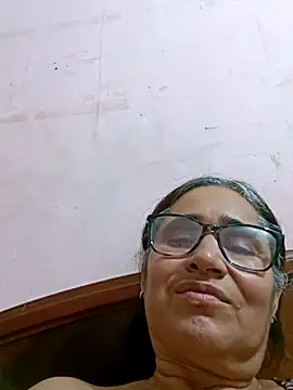 Snapshot of _candi chatting on March 12, 12:10 am candi online show from March 12, 12:10 am