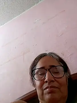 Snapshot of _candi chatting on March 13, 5:50 pm candi online show from March 13, 5:50 pm