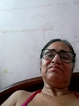 Snapshot of _candi chatting on March 14, 11:45 am candi online show from March 14, 11:45 am