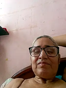 Snapshot of _candi chatting on September 18, 5:37 pm candi online show from September 18, 5:37 pm