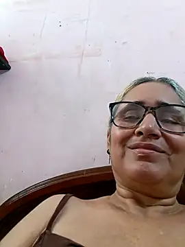 Snapshot of _candi chatting on September 20, 2:18 pm candi online show from September 20, 2:18 pm