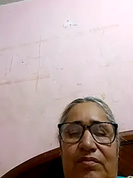 Snapshot of _candi chatting on October 20, 1:17 am candi online show from October 20, 1:17 am