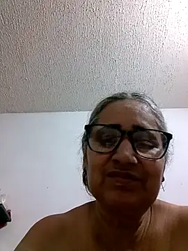  candi online show from December 15, 3:11 am