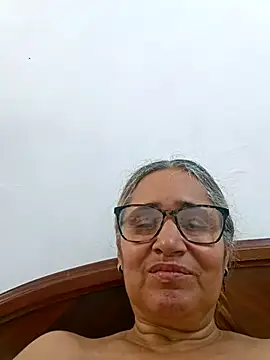  candi online show from January 18, 2:54 pm