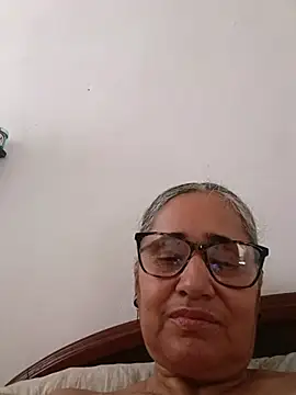 Snapshot of _candi chatting on July 2, 11:38 am candi online show from July 2, 11:38 am