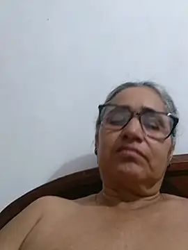 Snapshot of _candi chatting on July 11, 12:24 am candi online show from July 11, 12:24 am