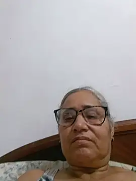 Snapshot of _candi chatting on July 12, 1:18 am candi online show from July 12, 1:18 am