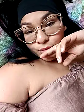 Prins jazmin online show from December 4, 6:49 pm