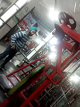 Snapshot of john10_singh chatting on February 19, 4:03 pm john10 singh online show from February 19, 4:03 pm