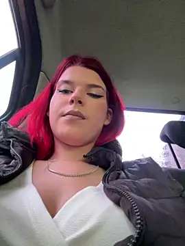 Snapshot of RiriRoseey chatting on February 15, 9:41 am RiriRoseey online show from February 15, 9:41 am