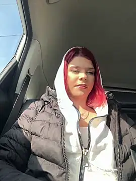 Snapshot of RiriRoseey chatting on March 3, 9:04 am RiriRoseey online show from March 3, 9:04 am