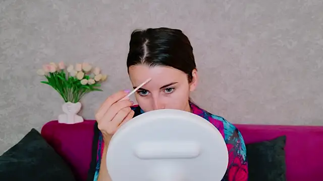 Miss Arwen online show from September 12, 3:17 am