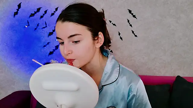 Miss Arwen online show from October 16, 3:40 am