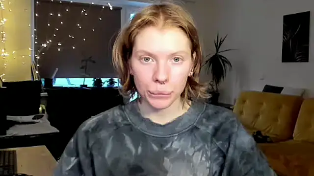 StellaDavis online show from February 14, 1:51 pm