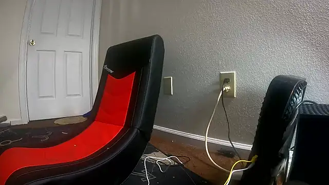 AriellaTaylor online show from December 22, 4:48 pm