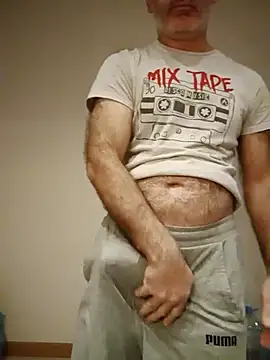 takcikarr online show from November 17, 11:32 pm