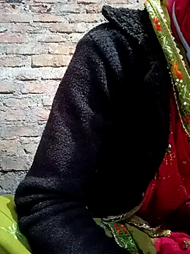 Snapshot of Anushka_Ji chatting on January 3, 5:06 am Anushka Ji online show from January 3, 5:06 am