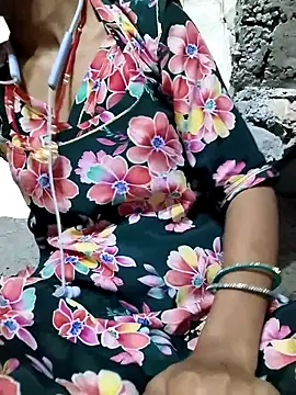 Snapshot of Anushka_Ji chatting on September 9, 6:35 am Anushka Ji online show from September 9, 6:35 am