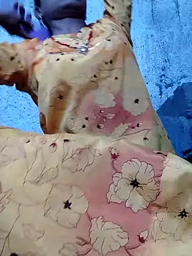 Snapshot of Anushka_Ji chatting on September 22, 7:54 am Anushka Ji online show from September 22, 7:54 am