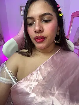 Snapshot of krishaa_ chatting on May 14, 8:37 pm krishaa online show from May 14, 8:37 pm