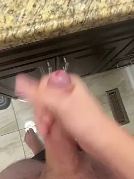 hornybigdicc online show from December 2, 3:40 pm