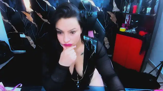 True Bdsm online show from November 11, 5:24 pm