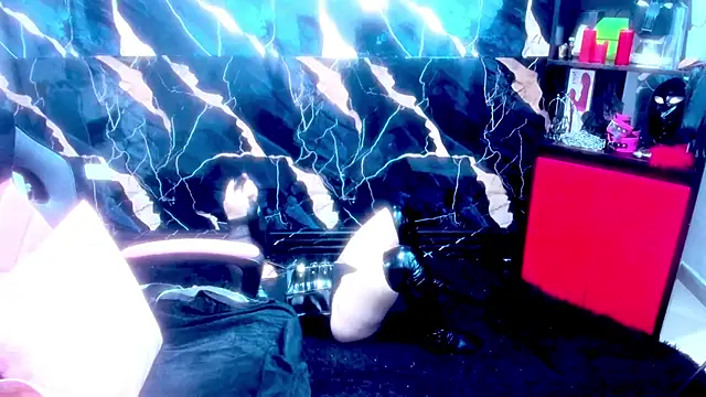 True Bdsm online show from November 21, 7:34 pm