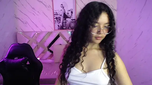 victoria castillo b online show from March 20, 3:02 am