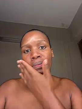 Kinkyy  online show from February 18, 1:10 am