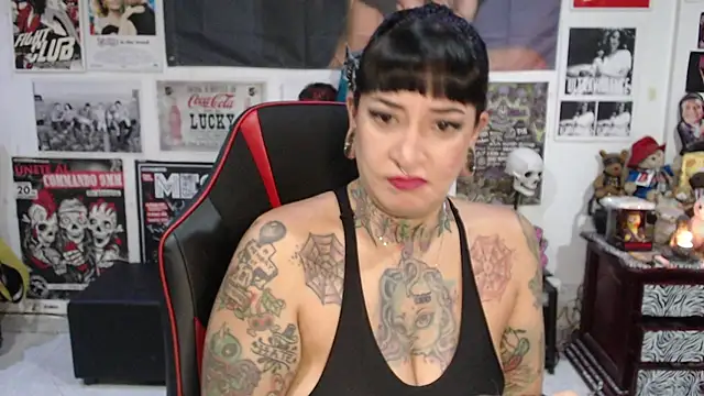 Rollyderolandia666 online show from November 6, 10:32 pm