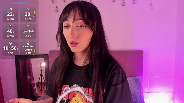 v1cky  online show from October 16, 11:06 pm